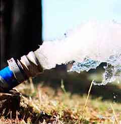 Water tank cleaning